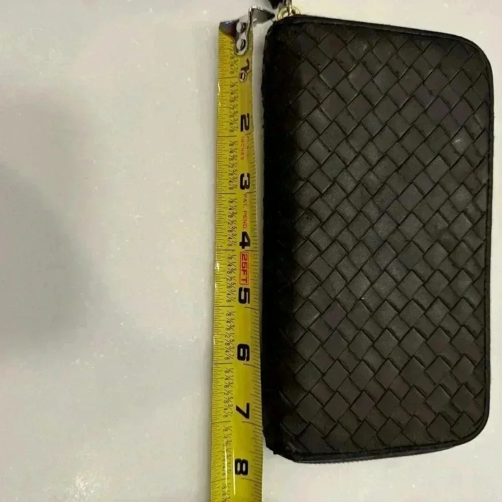 Bottega Veneta Intrecciato lamb skin brown zip around wallet